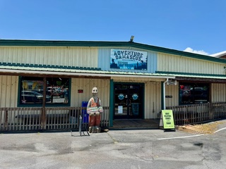 Adventure Damascus bike shop storefront